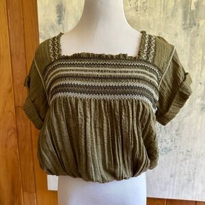 Free People Wandering Skies Blouse - Moss. Cropped Top. Women’s Size XS